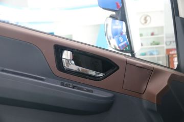 �������ó� ������9 ���˰� 156���� 4.15�׵�����ʽ�Ῠ(����)ͼƬ