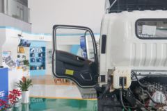 陕汽商用车 轩德翼9 速运版 156马力 4.15米单排厢式轻卡(国六)(SX5040XXYNP6331)