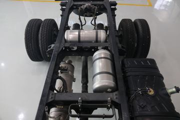 �������ó� ������9 ���˰� 156���� 4.15�׵�����ʽ�Ῠ(����)ͼƬ