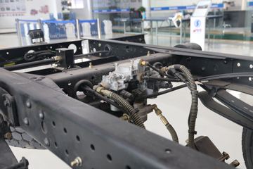 �������ó� ������9 ���˰� 156���� 4.15�׵�����ʽ�Ῠ(����)ͼƬ