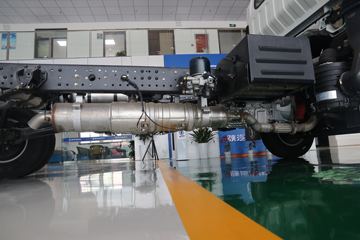 �������ó� ������9 ���˰� 156���� 4.15�׵�����ʽ�Ῠ(����)ͼƬ