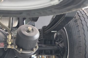 �������ó� ������9 ���˰� 156���� 4.15�׵�����ʽ�Ῠ(����)ͼƬ