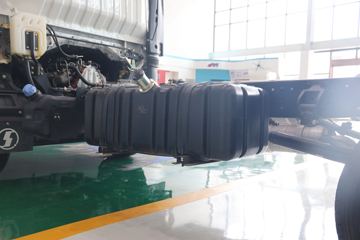 �������ó� ������9 ���˰� 156���� 4.15�׵�����ʽ�Ῠ(����)ͼƬ