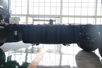 �������ó� ������9 ���˰� 156���� 4.15�׵�����ʽ�Ῠ(����)ͼƬ