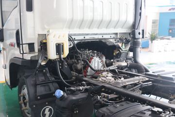 �������ó� ������9 ���˰� 156���� 4.15�׵�����ʽ�Ῠ(����)ͼƬ