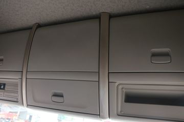 �������� ����H5�п� 245���� 4X2 6.8�ײ�դʽ�ػ���(��ʿ��10��)(LZ5180CCYH5AC1)ͼƬ