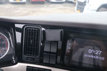 �������� ����H5�п� 245���� 4X2 6.8�ײ�դʽ�ػ���(��ʿ��10��)(LZ5180CCYH5AC1)ͼƬ