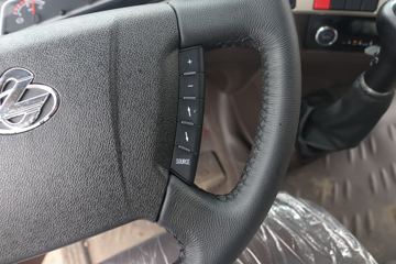 �������� ����H5�п� 245���� 4X2 6.8�ײ�դʽ�ػ���(��ʿ��10��)(LZ5180CCYH5AC1)ͼƬ