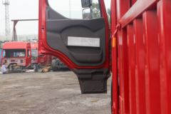 东风柳汽 乘龙H5中卡 245马力 4X2 6.8米仓栅式载货车(法士特10挡)(LZ5180CCYH5AC1) 东风柳汽 乘龙H5中卡 245马力 4X2 6.8米仓栅式载货车(法士特10挡)(LZ5180CCYH5AC1)