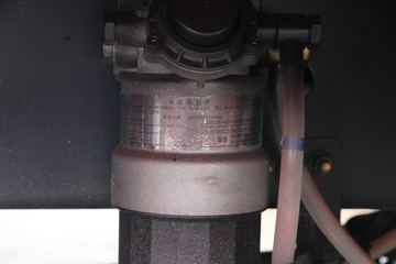 �������� ����H5�п� 245���� 4X2 6.8�ײ�դʽ�ػ���(��ʿ��10��)(LZ5180CCYH5AC1)ͼƬ