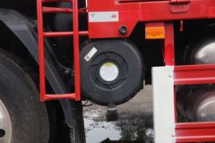 东风柳汽 乘龙H5中卡 245马力 4X2 6.8米仓栅式载货车(法士特10挡)(LZ5180CCYH5AC1) 东风柳汽 乘龙H5中卡 245马力 4X2 6.8米仓栅式载货车(法士特10挡)(LZ5180CCYH5AC1)