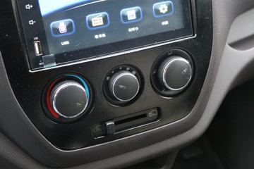  V1 1.6L 122  3.2׵ʽ΢()(BJ5030XXY4JV5-01)ͼƬ