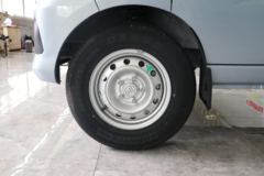 福田 祥菱V1 1.6L 122马力 汽油 3.2米单排厢式微卡(国六)(BJ5030XXY4JV5-01)