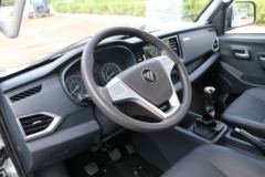 福田 祥菱V3 1.5L 143马力 3.7米单排栏板微卡(国六)(BJ1030V5JV7-30)