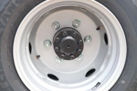 祥菱V3&nbsp;载货车底盘                                                图片