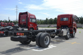 德龙L3000&nbsp;载货车外观                                                图片