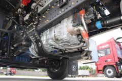 陕汽重卡 德龙M3000S 430马力 6X4 CNG牵引车(国六)(SX4259MD4TWQ1)