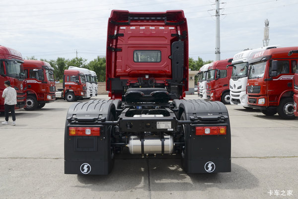 陕汽德龙X5000 潍柴 康明斯 国六牵引车 现车齐全！！