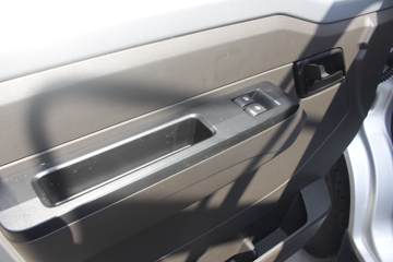 ���� �ٹ�С�� 1.5L 107���� ���� 3.005�׵��Ų�դʽ΢��(LZW5028CCYP6AP)ͼƬ