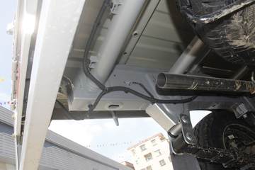 ���� �ٹ�С�� 1.5L 107���� ���� 3.005�׵��Ų�դʽ΢��(LZW5028CCYP6AP)ͼƬ