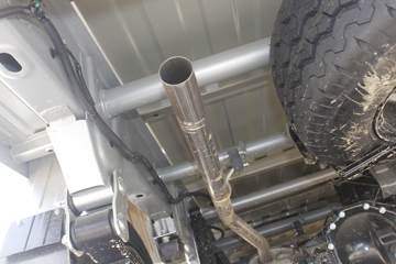 ���� �ٹ�С�� 1.5L 107���� ���� 3.005�׵��Ų�դʽ΢��(LZW5028CCYP6AP)ͼƬ