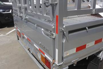 ���� �ٹ�С�� 1.5L 107���� ���� 3.005�׵��Ų�դʽ΢��(LZW5028CCYP6AP)ͼƬ