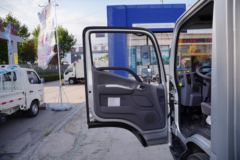 福田 时代领航5 131马力 4.14米单排厢式轻卡(国六)(BJ5046XXY9JBA-04)