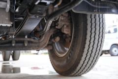 福田 时代领航5 131马力 4.14米单排厢式轻卡(国六)(BJ5046XXY9JBA-04)