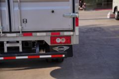 福田 时代领航5 131马力 4.14米单排厢式轻卡(国六)(BJ5046XXY9JBA-04)