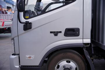 ���� ʱ���캽5 131���� 4.14�׵�����ʽ�Ῠ(����)(����)(BJ5046XXY9JBA-04)ͼƬ