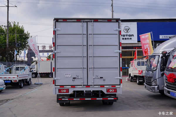 本店为您推荐 福田 时代领航大G 2.0L 150马力 CNG