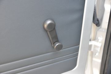 ���� ����V3 1.6L 122���� 2.7��˫������΢��(����)(BJ1030V4AV8-32)ͼƬ