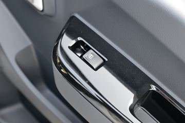 ���� ����V3 1.6L 122���� 2.7��˫������΢��(����)(BJ1030V4AV8-32)ͼƬ