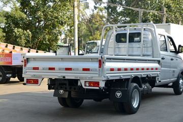 ���� ����V3 1.6L 122���� 2.7��˫������΢��(����)(BJ1030V4AV8-32)ͼƬ