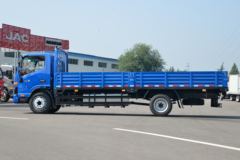 江淮 骏铃A8 170马力 6.18米单排栏板载货车(国六)