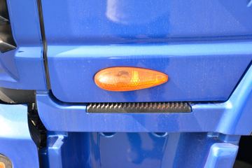 ���� ����˹V9 220���� 4X2 5.95�ײ�դʽ�ػ���ͼƬ