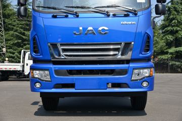 ���� ����˹V9 220���� 4X2 5.95�ײ�դʽ�ػ���ͼƬ