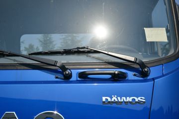 ���� ����˹V9 220���� 4X2 5.95�ײ�դʽ�ػ���ͼƬ