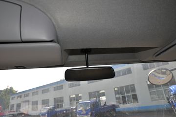 ���� ����˹V9 220���� 4X2 5.95�ײ�դʽ�ػ���ͼƬ