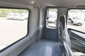 ���� ����˹V9 220���� 4X2 5.95�ײ�դʽ�ػ���ͼƬ