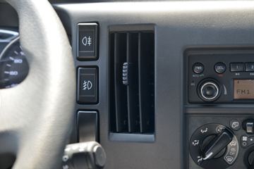 ���� ����˹V9 220���� 4X2 5.95�ײ�դʽ�ػ���ͼƬ