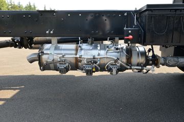 ���� ����˹V9 220���� 4X2 5.95�ײ�դʽ�ػ���ͼƬ