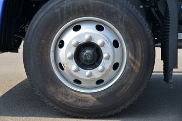 ���� ����˹V9 220���� 4X2 5.95�ײ�դʽ�ػ���ͼƬ