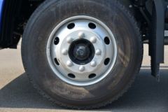 江淮 德沃斯V9 220马力 4X2 5.95米仓栅式载货车(HFC5181CCYB80K1D4S)