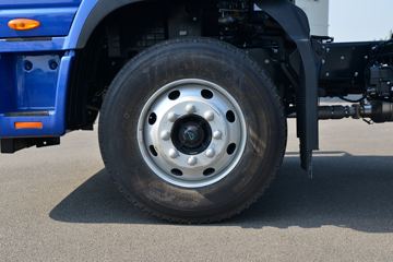 ���� ����˹V9 220���� 4X2 5.95�ײ�դʽ�ػ���ͼƬ