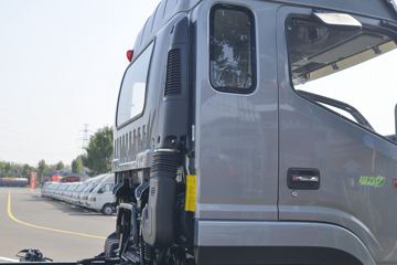 ���� ����˹V9 220���� 4X2 6.2�ײ�դʽ�ػ���ͼƬ