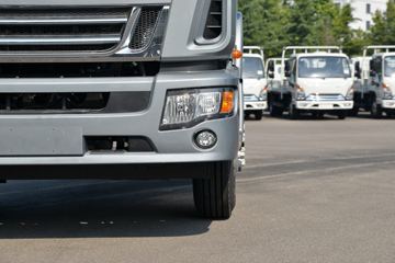 ���� ����˹V9 220���� 4X2 6.2�ײ�դʽ�ػ���ͼƬ