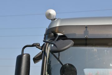 ���� ����˹V9 220���� 4X2 6.2�ײ�դʽ�ػ���ͼƬ