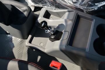 ���� ����˹V9 220���� 4X2 6.2�ײ�դʽ�ػ���ͼƬ