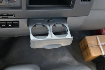 ���� ����˹V9 220���� 4X2 6.2�ײ�դʽ�ػ���ͼƬ